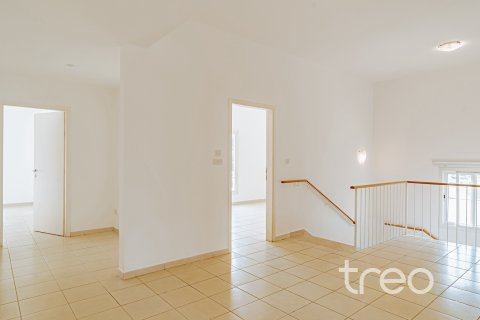 Villa in Meadows 1, Meadows, Dubai 4 bedrooms, 313.55 sq.m. № 119744 - photo 7