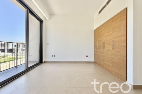 Снять в аренду виллу в Дубай Хилс Эстейт, Дубай: 3 спальни, 288.19м², № 119748 - фото 28