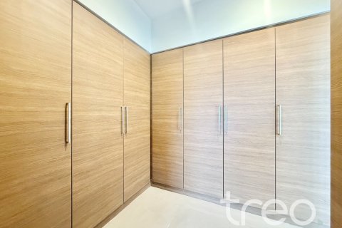 Снять в аренду виллу в Дубай Хилс Эстейт, Дубай: 3 спальни, 288.19м², № 119748 - фото 21