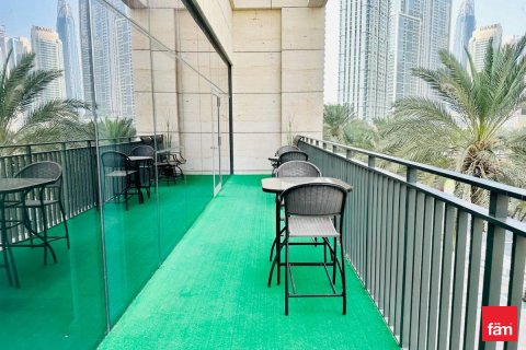 Appartement à Downtown Dubai (Downtown Burj Dubai), Dubai, 2 chambres, 179.5 m², № 77808 - photo 16