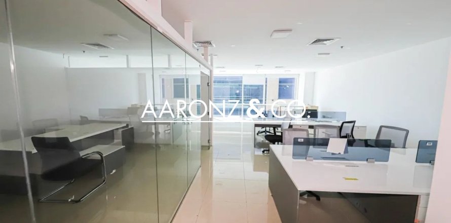 Oficina en Business Bay, Dubai, 146 m², № 83395