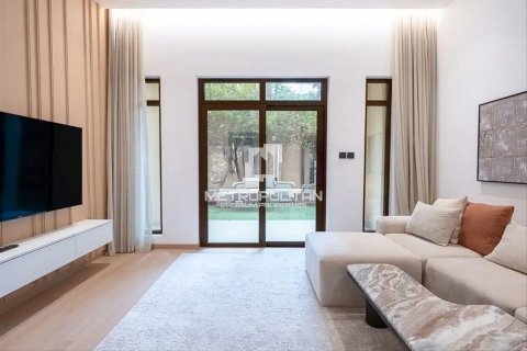 Apartment in Old Town, Dubai 2 bedrooms, 174 sq.m. № 74010 - photo 5