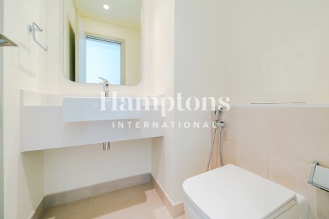 Townhouse in The Valley, Dubai 3 bedrooms, 174.00731900 sq.m. № 70777 - photo 2