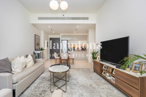 Apartment in Dubai Harbour, Dubai 1 bedroom, 67.91209300 sq.m. № 70781 - photo 8