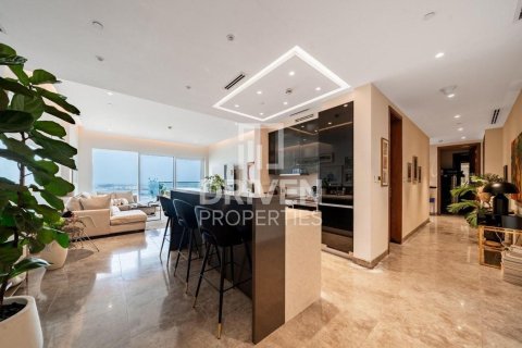 Apartment in Jumeirah Beach Residence, Dubai 2 bedrooms, 178.93 sq.m. № 129146 - photo 14