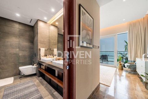 Apartment in Jumeirah Beach Residence, Dubai 2 bedrooms, 178.93 sq.m. № 129146 - photo 24