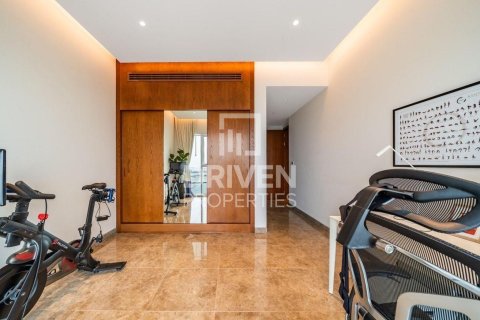 Apartment in Jumeirah Beach Residence, Dubai 2 bedrooms, 178.93 sq.m. № 129146 - photo 21