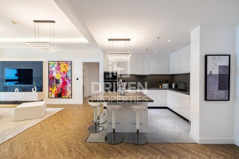 Apartment in Palm Jumeirah, Dubai 2 bedrooms, 161 sq.m. № 20848 - photo 7