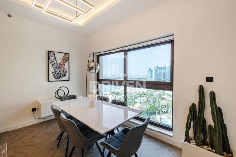 Apartment in Palm Jumeirah, Dubai 2 bedrooms, 161 sq.m. № 20848 - photo 9
