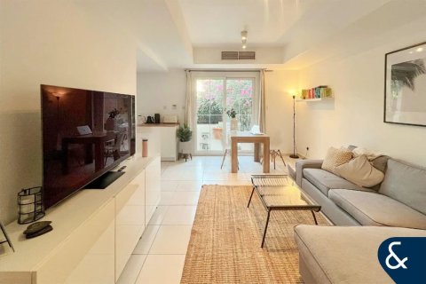 Villa in The Springs, Dubai 2 bedrooms, 206 sq.m. № 78572 - photo 4