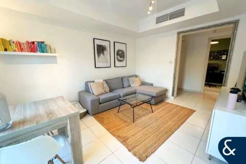 Villa in The Springs, Dubai 2 bedrooms, 206 sq.m. № 78572 - photo 3