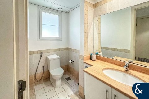 Villa in The Springs, Dubai 2 bedrooms, 206 sq.m. № 78572 - photo 8