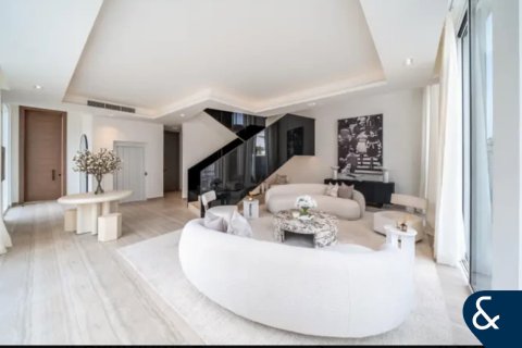 Villa à Al Barari, Dubai, 4 chambres, 180 m², № 78574 - photo 1