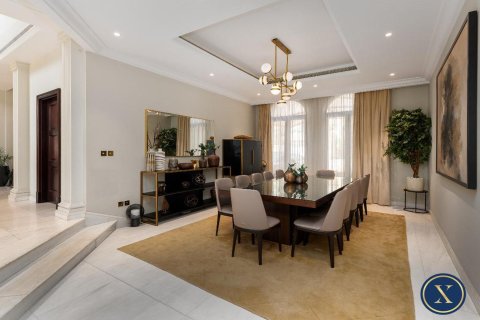 Villa in Palm Jumeirah, Dubai 6 bedrooms, 650 sq.m. № 46260 - photo 5