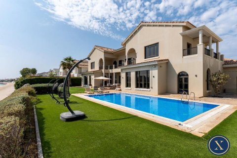 Villa in Palm Jumeirah, Dubai 6 bedrooms, 650 sq.m. № 46260 - photo 1