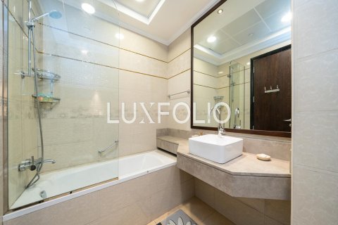 Apartamento en The Crescent, Palm Jumeirah, Dubai, 3 dormitorios, 267 m², № 46257 - foto 18