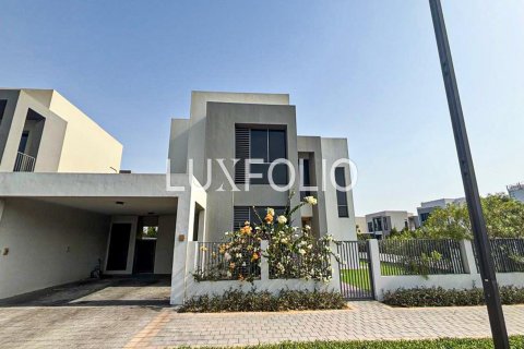 Villa in Sidra Villas, Dubai Hills Estate, Dubai 5 bedrooms, 593 sq.m. № 46256 - photo 21
