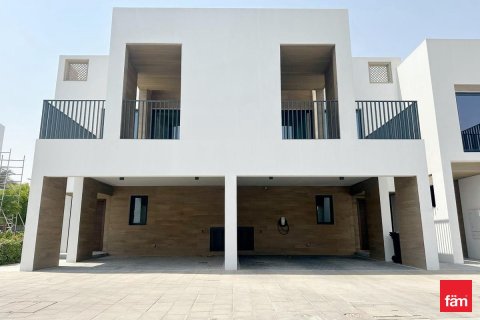 Townhouse in Dubai 3 bedrooms, 121.2 sq.m. № 58885 - photo 2