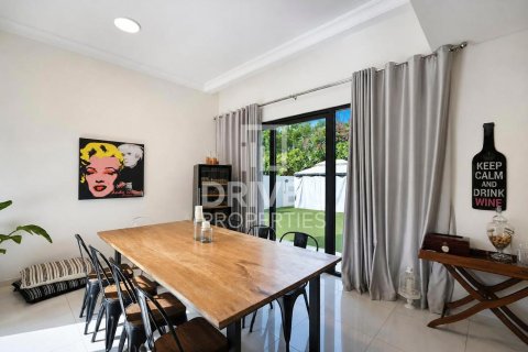 Villa in DAMAC Hills (Akoya by DAMAC), Dubai 4 bedrooms, 457.55 sq.m. № 125256 - photo 9