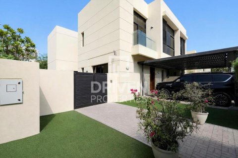 Villa in DAMAC Hills (Akoya by DAMAC), Dubai 4 bedrooms, 457.55 sq.m. № 125256 - photo 25