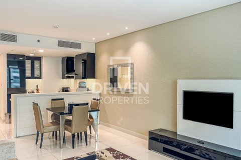 Apartment in Business Bay, Dubai 1 bedroom, 85 sq.m. № 19318 - photo 1