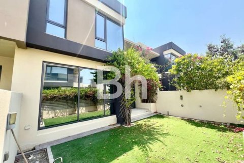 Townhouse in Dubai Hills Estate, Dubai 3 bedrooms, 195 sq.m. № 57603 - photo 2