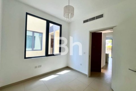 Townhouse in Dubai Hills Estate, Dubai 3 bedrooms, 195 sq.m. № 57603 - photo 7