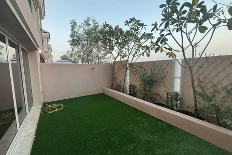 Купить таунхаус в Джумейра Гольф Эстейтс, Дубай: 2 спальни, 134м², № 57604 - фото 13