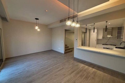 Купить таунхаус в Джумейра Гольф Эстейтс, Дубай: 2 спальни, 134м², № 57604 - фото 1