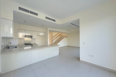 Снять в аренду таунхаус в Дубай Хилс Эстейт, Дубай: 5 спален, 251м², № 57620 - фото 7