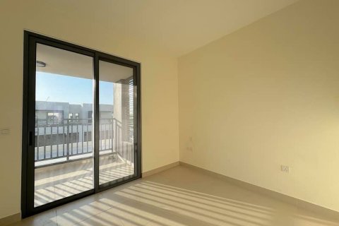 Снять в аренду таунхаус в Дубай Хилс Эстейт, Дубай: 5 спален, 251м², № 57620 - фото 11