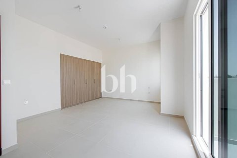 Adosado en Dubai Sports City, Dubai, 4 dormitorios, 332 m², № 57617 - foto 7