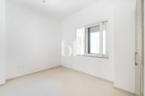 Adosado en Dubai Sports City, Dubai, 4 dormitorios, 332 m², № 57617 - foto 9