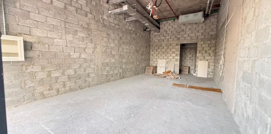 Магазин в Дубае, 58.8м², № 110150