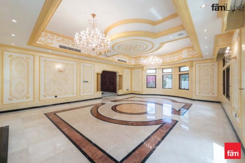 Villa in Al Barsha, Dubai 6 bedrooms, 1412.1 sq.m. № 110176 - photo 4