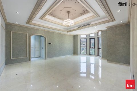 Villa in Al Barsha, Dubai 6 bedrooms, 1412.1 sq.m. № 110176 - photo 15