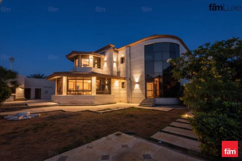 Villa in Al Barsha, Dubai 6 bedrooms, 1412.1 sq.m. № 110176 - photo 21