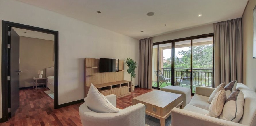 Квартира в Пальме Джумейре, Дубай, 2 спальни, 164.8м², № 93708