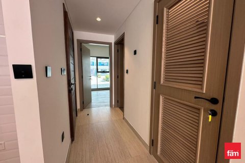 Снять в аренду таунхаус в Дубае: 4 спальни, 144м², № 93709 - фото 12