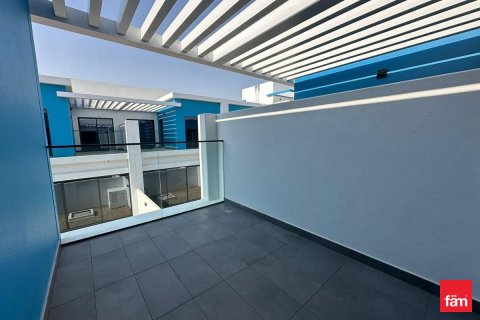 Снять в аренду таунхаус в Дубае: 4 спальни, 144м², № 93709 - фото 15