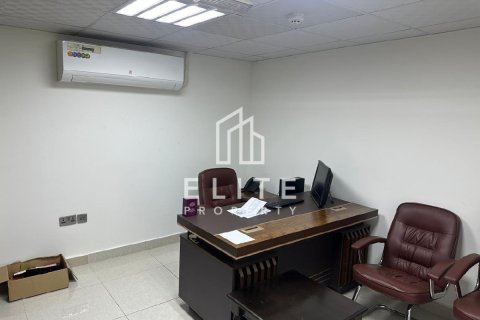 Usine à Al Qusais Industrial Area, Al Qusais, Dubai, 12000 m², № 42244 - photo 30