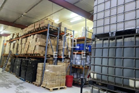 Usine à Al Qusais Industrial Area, Al Qusais, Dubai, 12000 m², № 42244 - photo 9