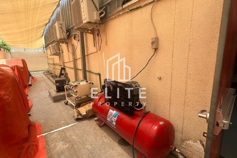 Usine à Al Qusais Industrial Area, Al Qusais, Dubai, 12000 m², № 42244 - photo 15