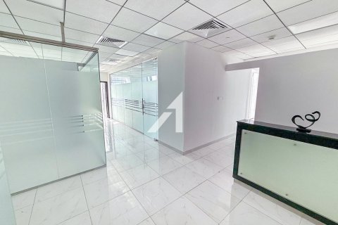 Office in Business Bay, Dubai 177 sq.m. № 101438 - photo 8