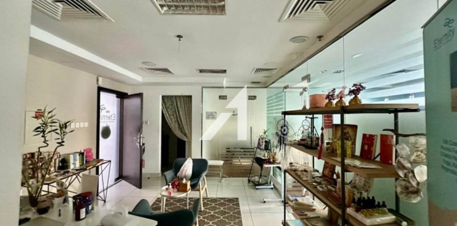 Bureau à Al Barsha, Dubai, 102 m², № 101441