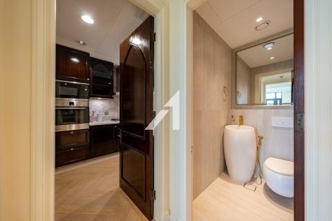 Apartment in Downtown Dubai (Downtown Burj Dubai), Dubai 1 bedroom, 79 sq.m. № 101445 - photo 10