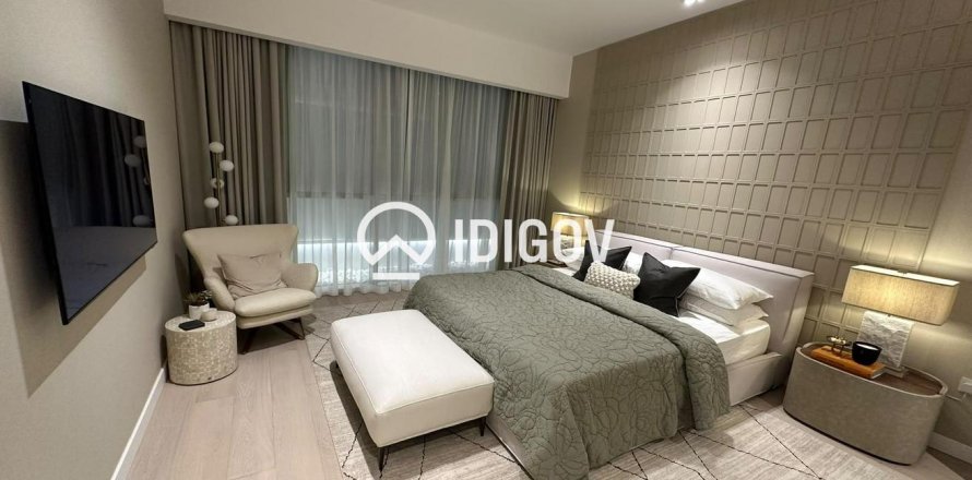 Apartment in Dubai 3 bedrooms, 158.03 sq.m. № 124620