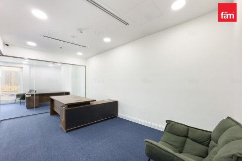 Oficina en Business Bay, Dubai, 108.3 m², № 141471 - foto 3