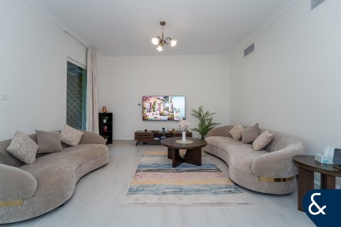 Apartamento en Green Community, Dubai, 2 dormitorios, 202 m², № 98443 - foto 5