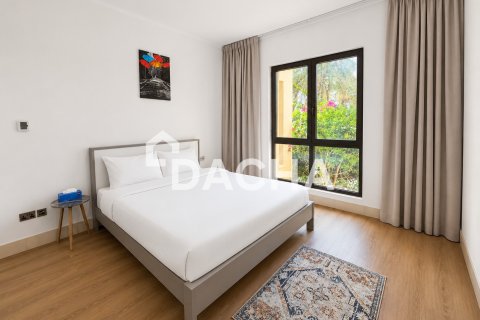Apartment in Downtown Dubai (Downtown Burj Dubai), Dubai 2 bedrooms, 124 sq.m. № 109756 - photo 10